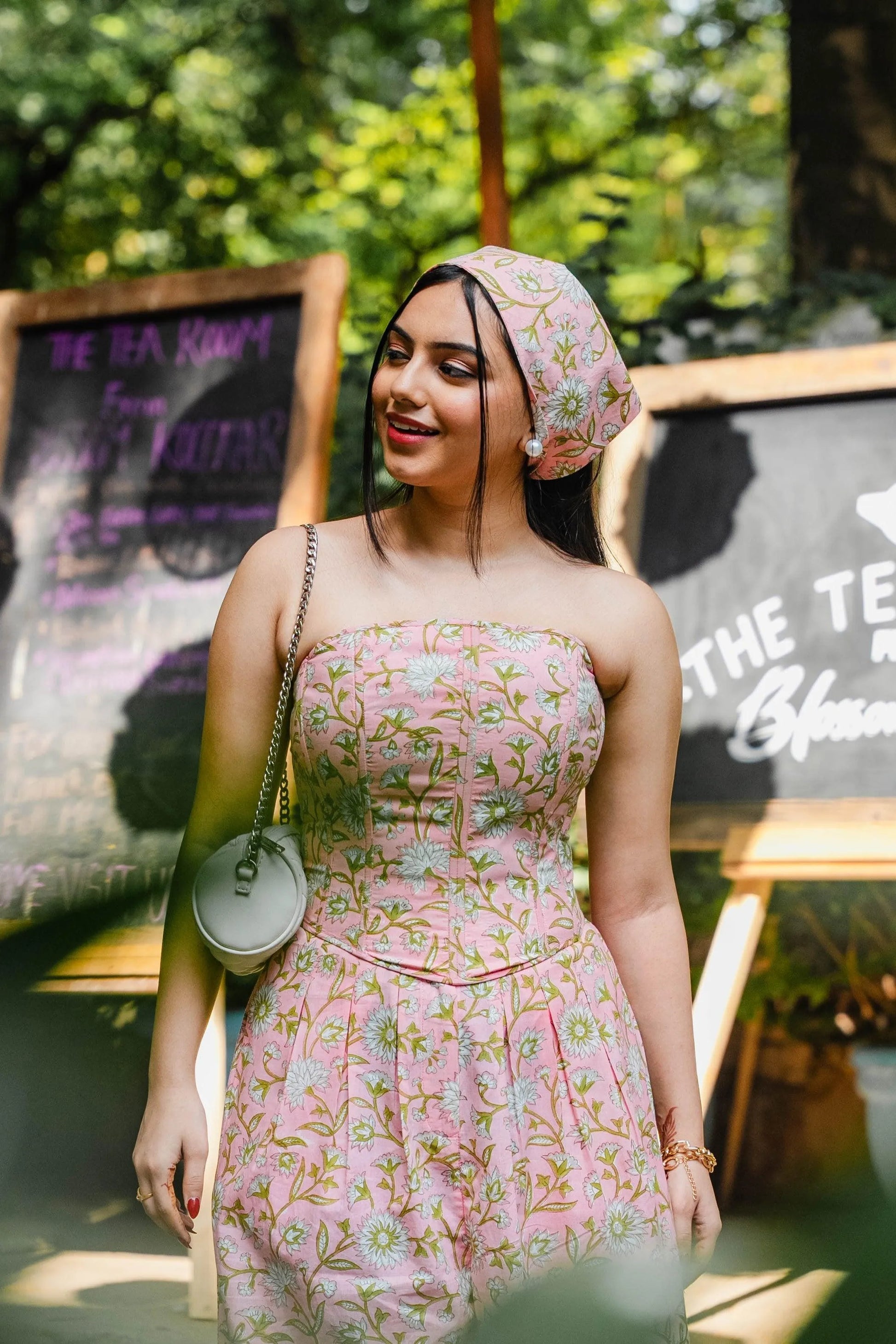 Pink Floral Head Scarf - Odhanon