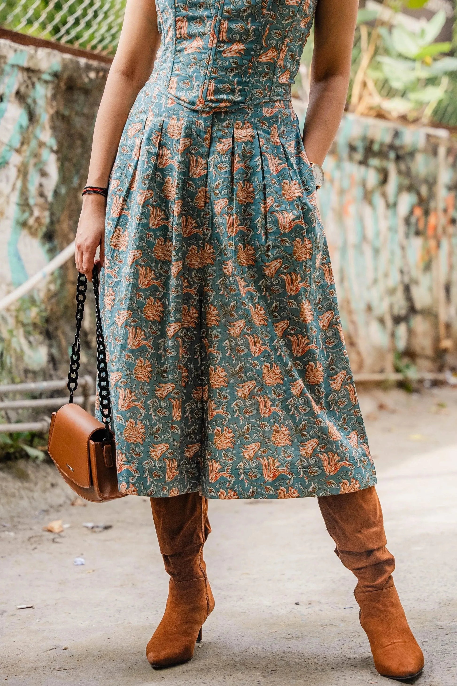 Shop Blue Floral Wide Leg Culottes - Odhanon