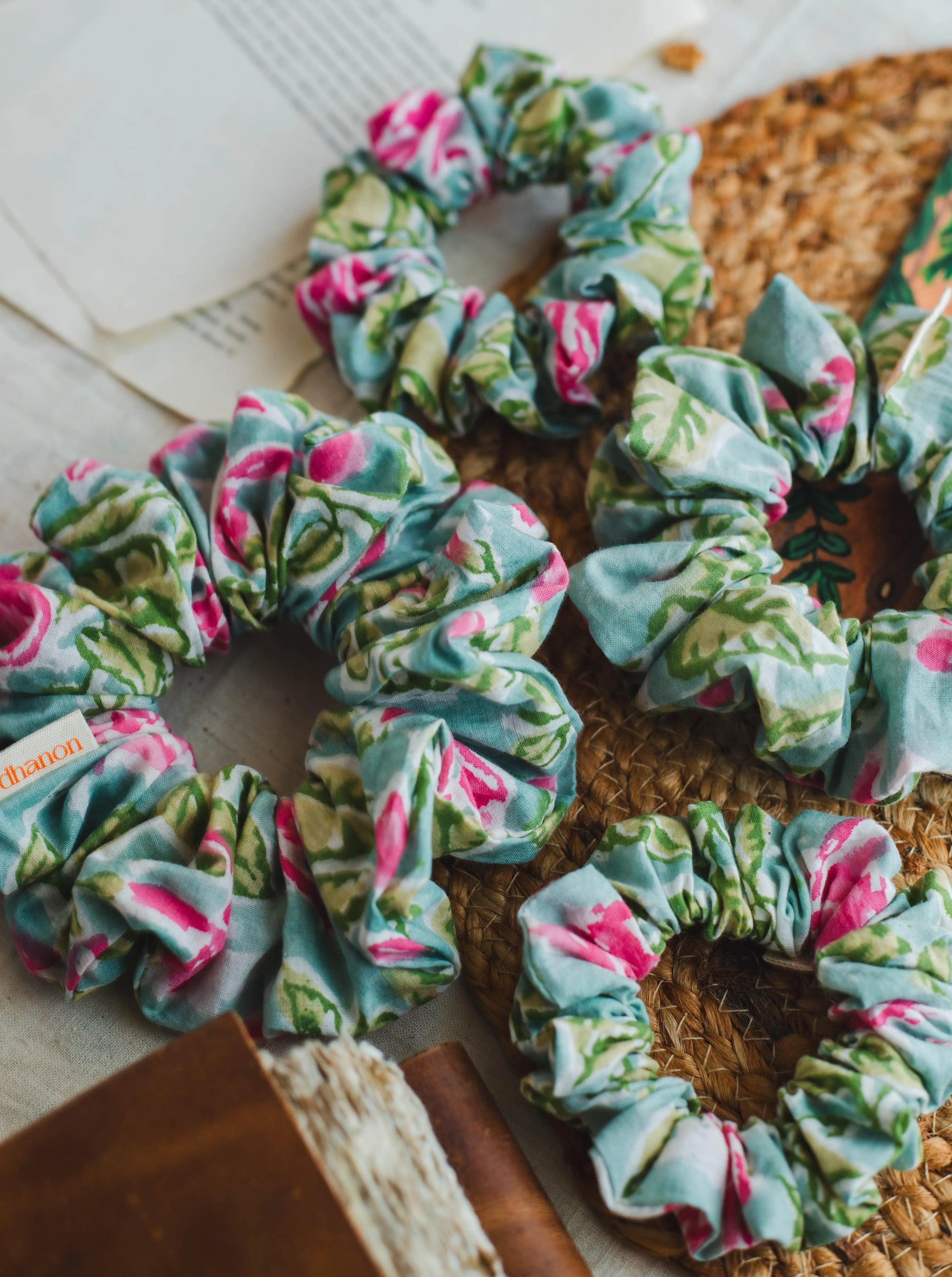 Set of Summer Scrunchies - Odhanon