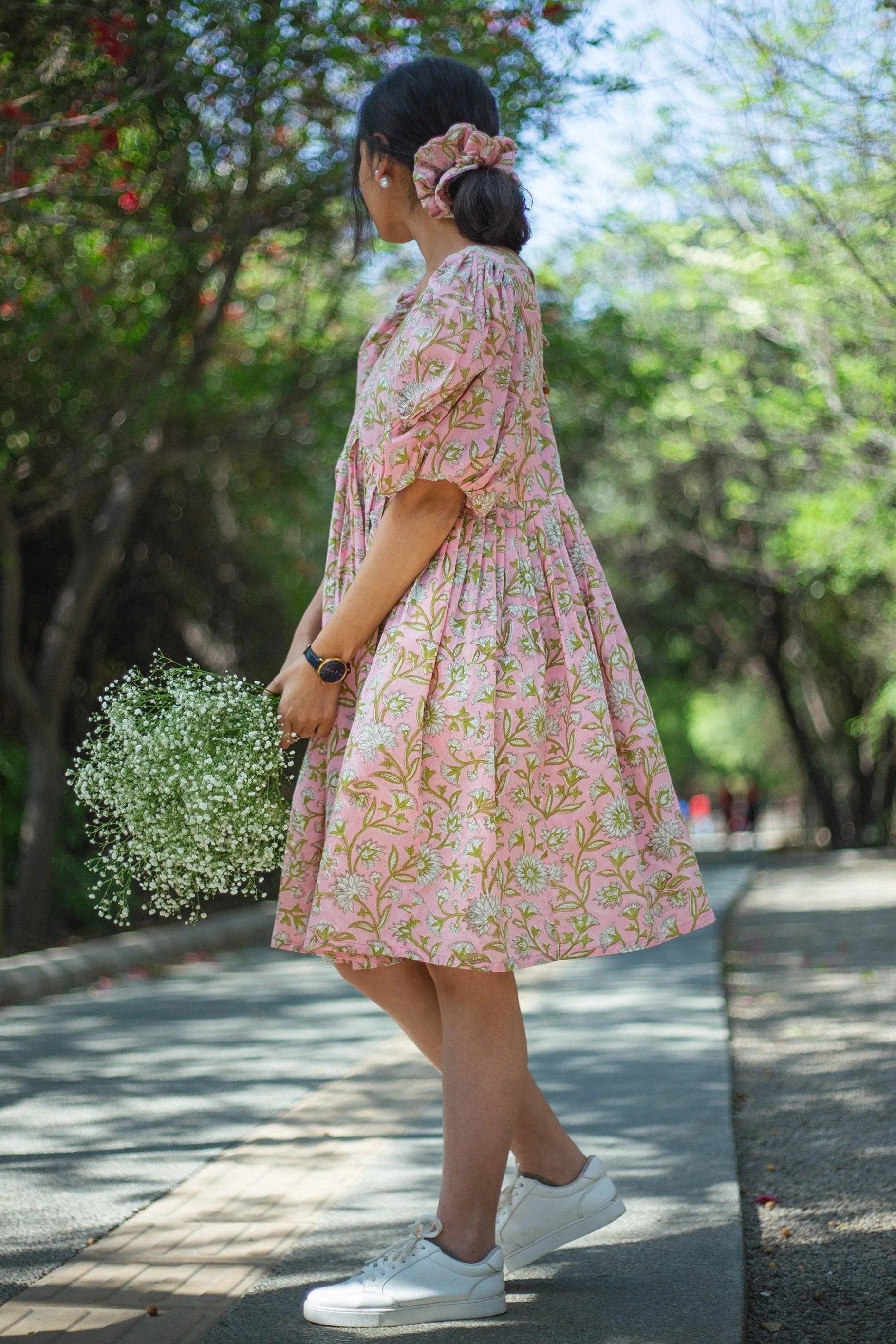 Pink Florals Short Dress - Odhanon