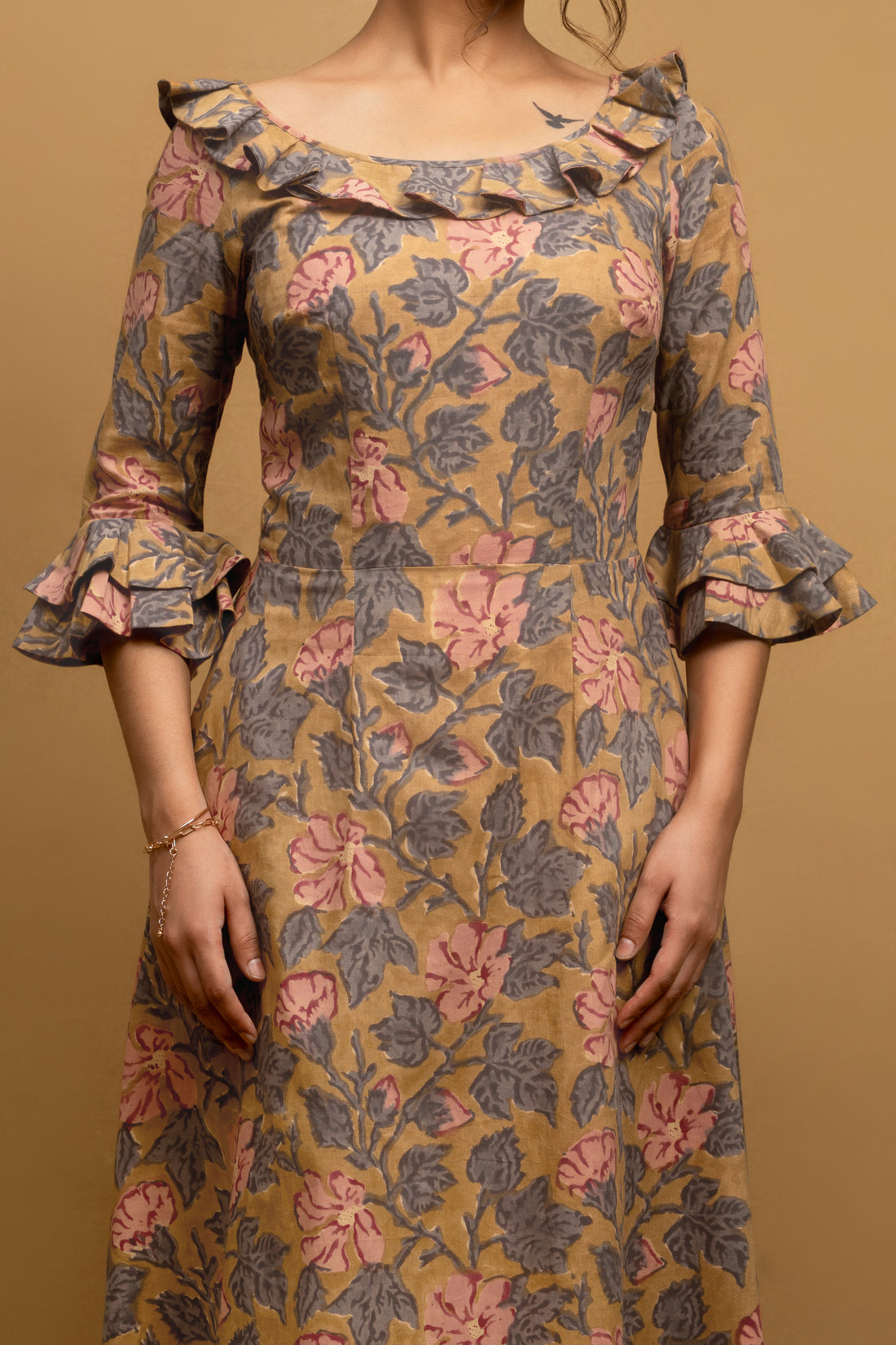 Jasmine in Mustard