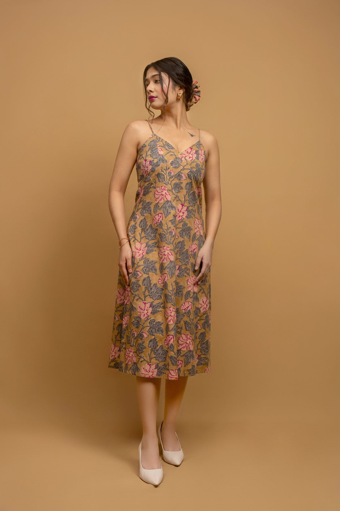 Hazel in Mustard