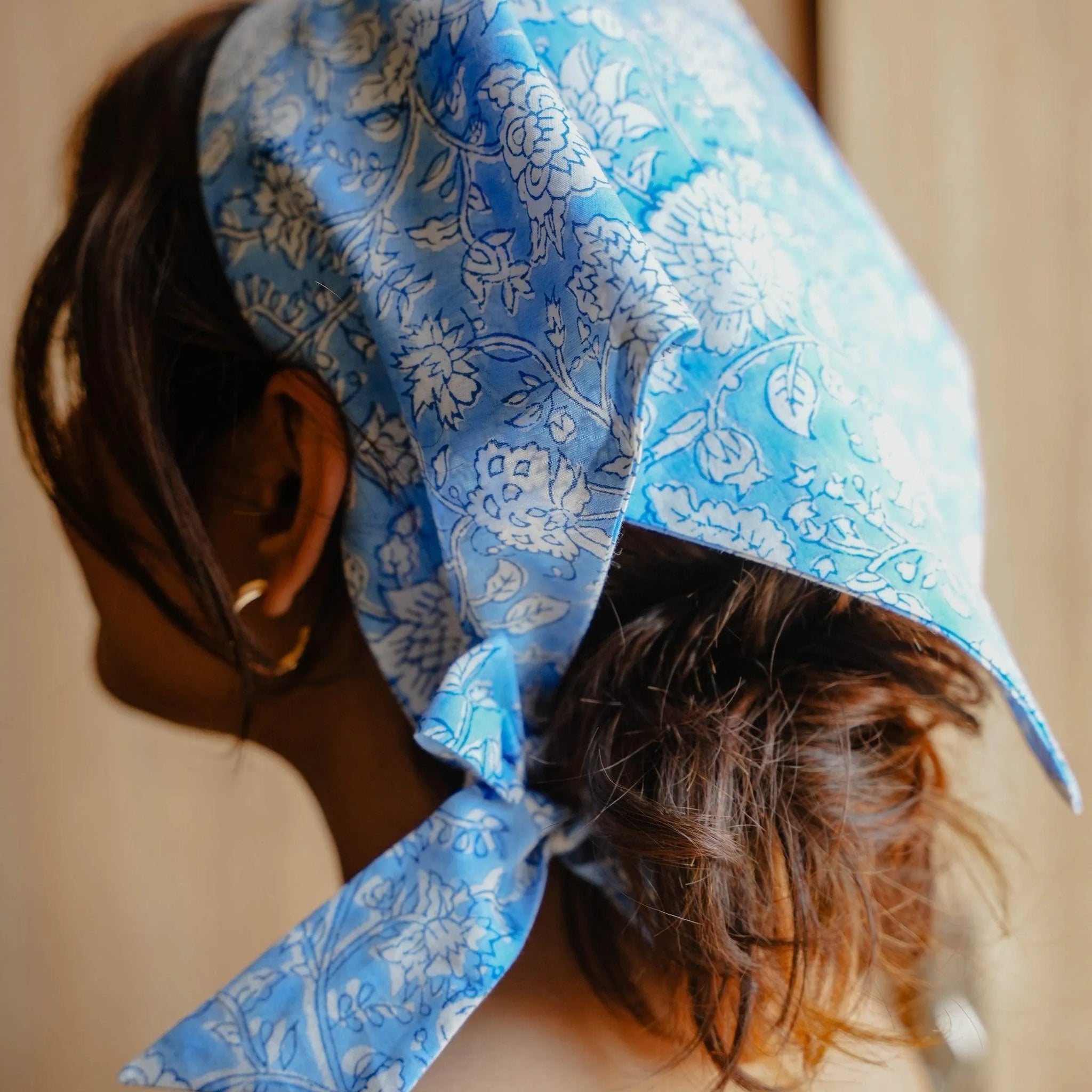 Vibrant Blue Cotton Bandana - Odhanon