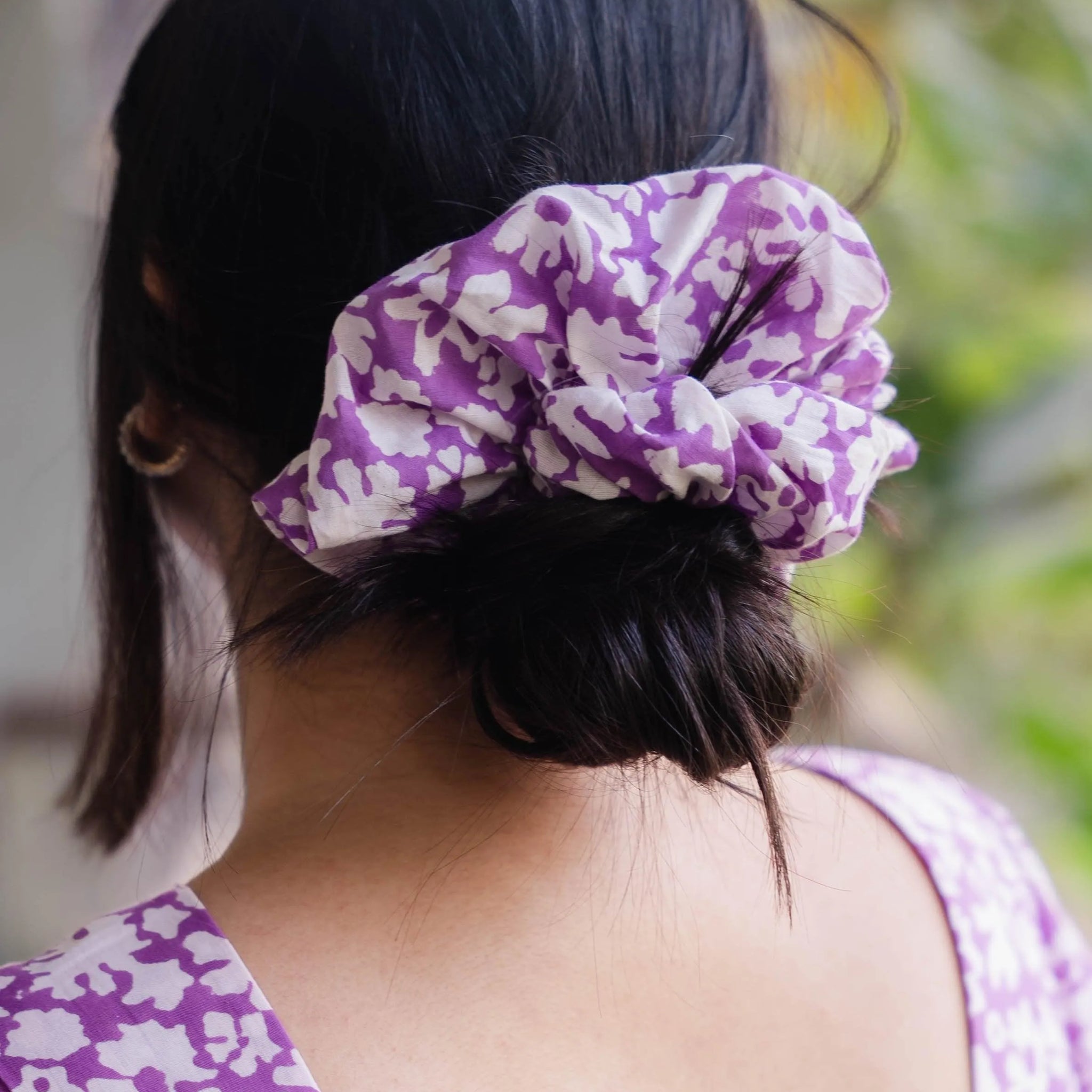 Purple Cotton Scrunchie - Odhanon