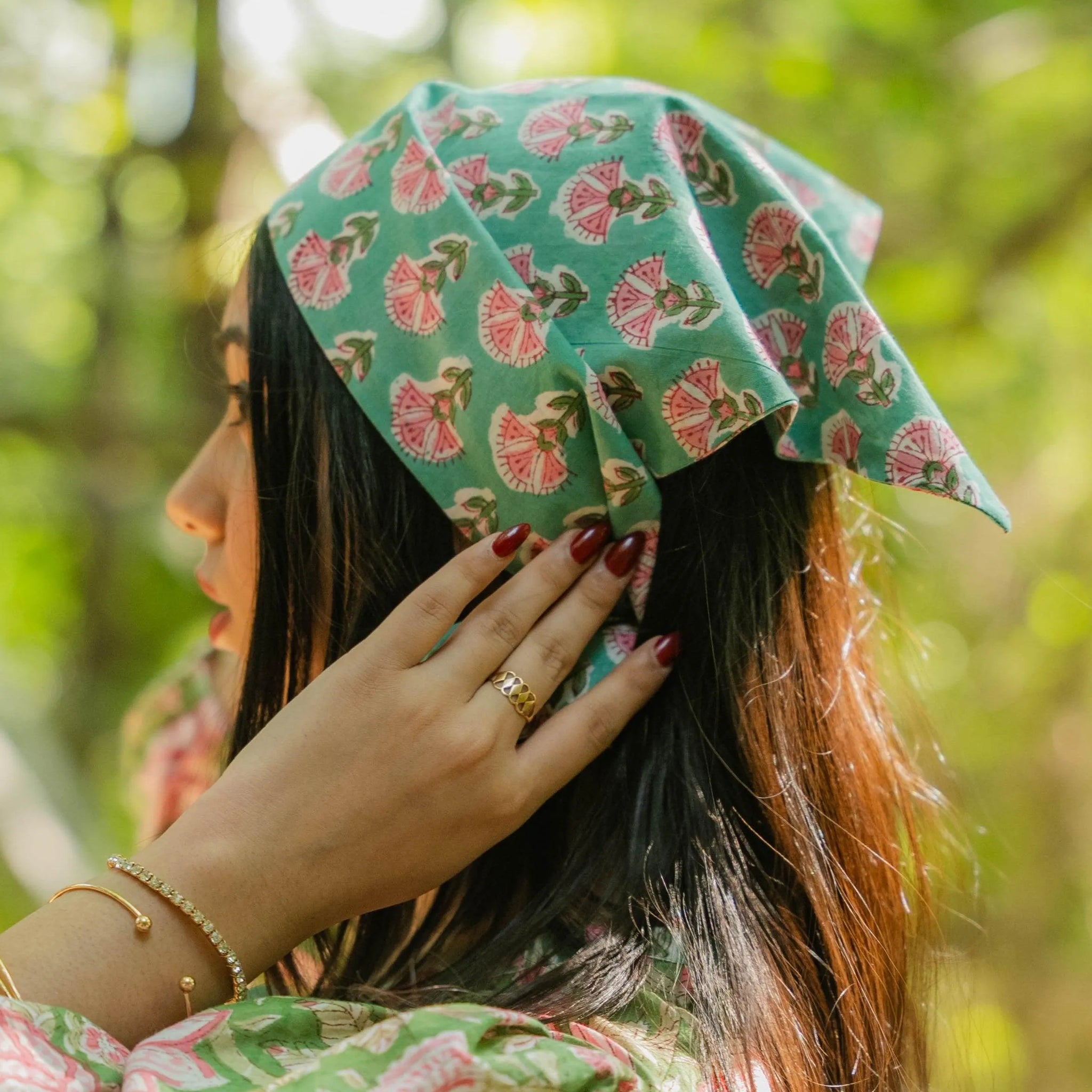 Cotton Floral Butta Bandana - Odhanon