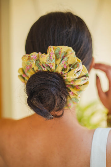 Green Floral Printed Scrunchy