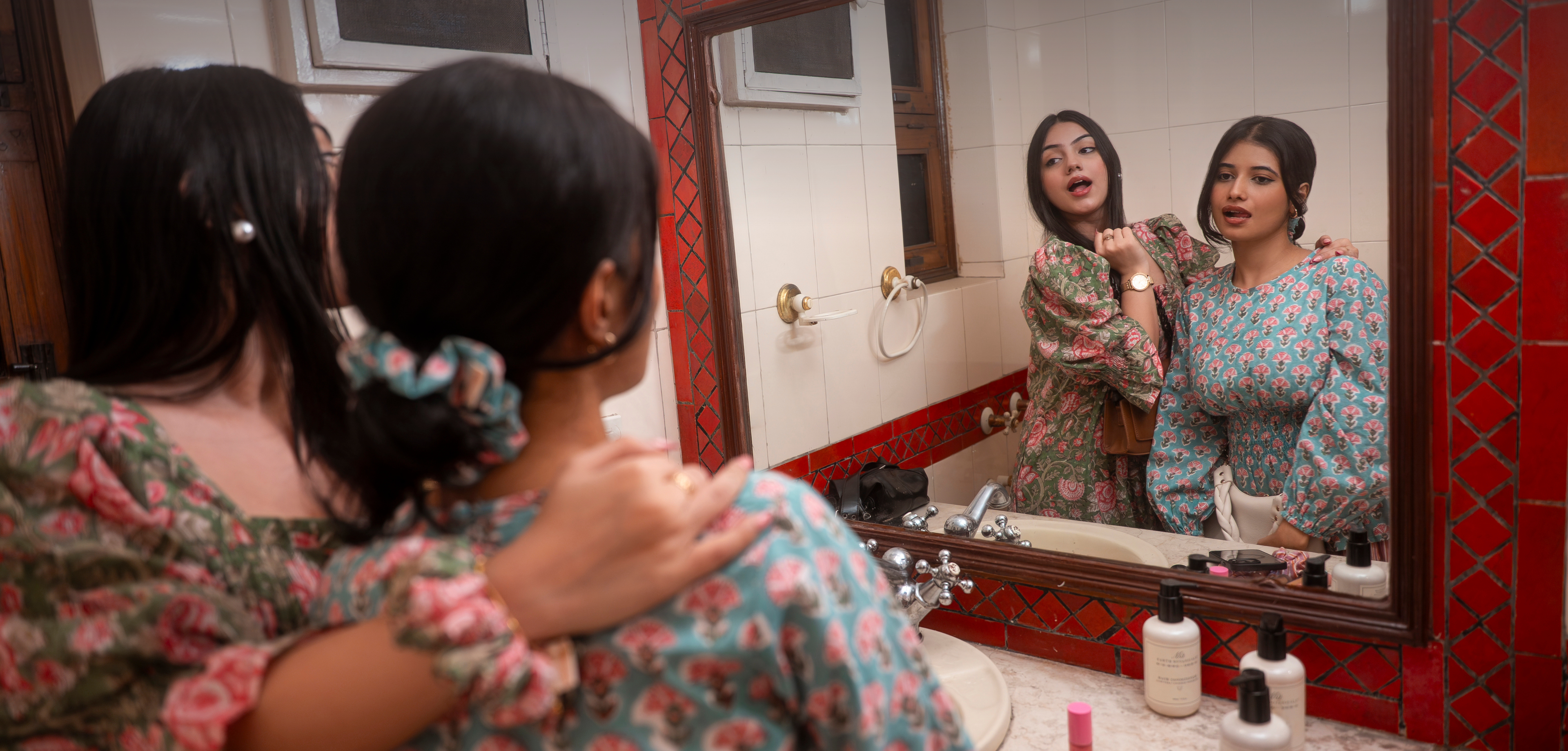 slider image slider_item_3cMwQX